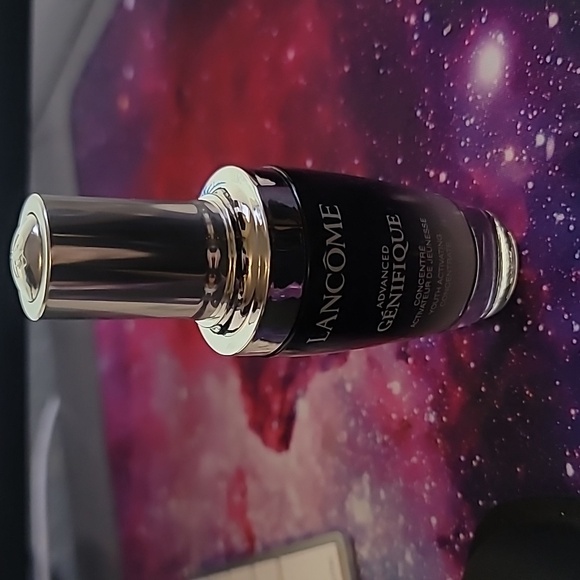 Lancome Advanced Genifique Face Serum - Picture 3 of 3